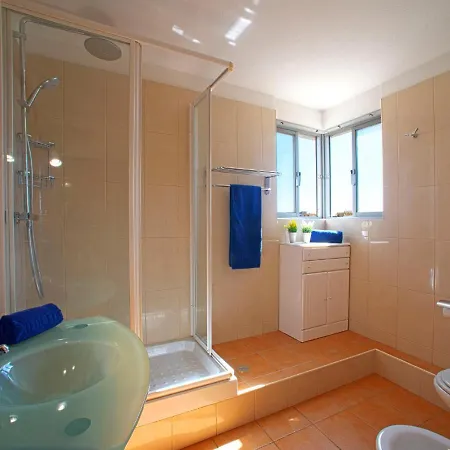 Daire Da Rocha Sea View By Interhome